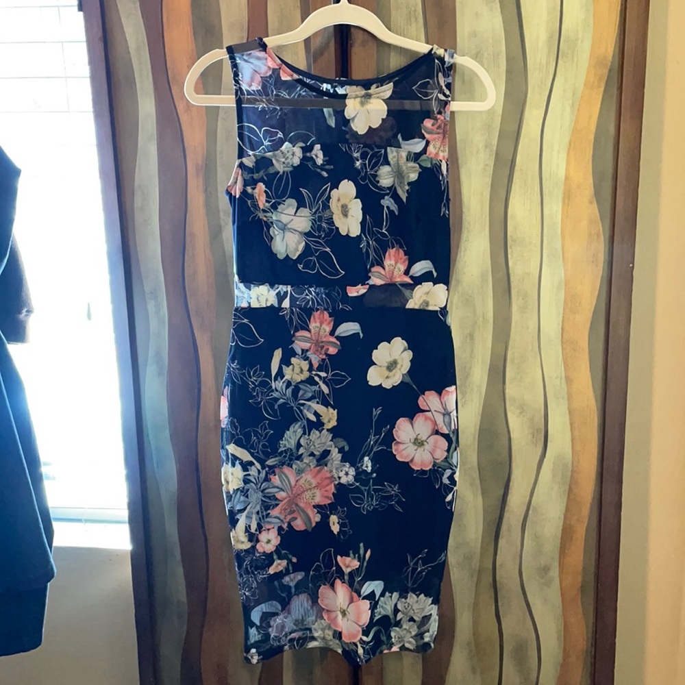 🌸 Fashion Nova Floral Dress With Sheer Chest and Waist, Size Large 🌸